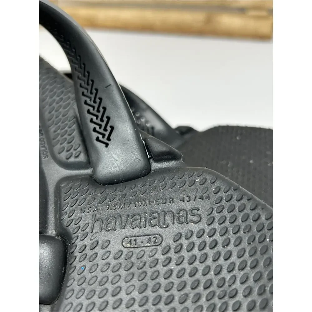 Havaianas Men’s Black Flip Flops with Gray Trim Size 41
